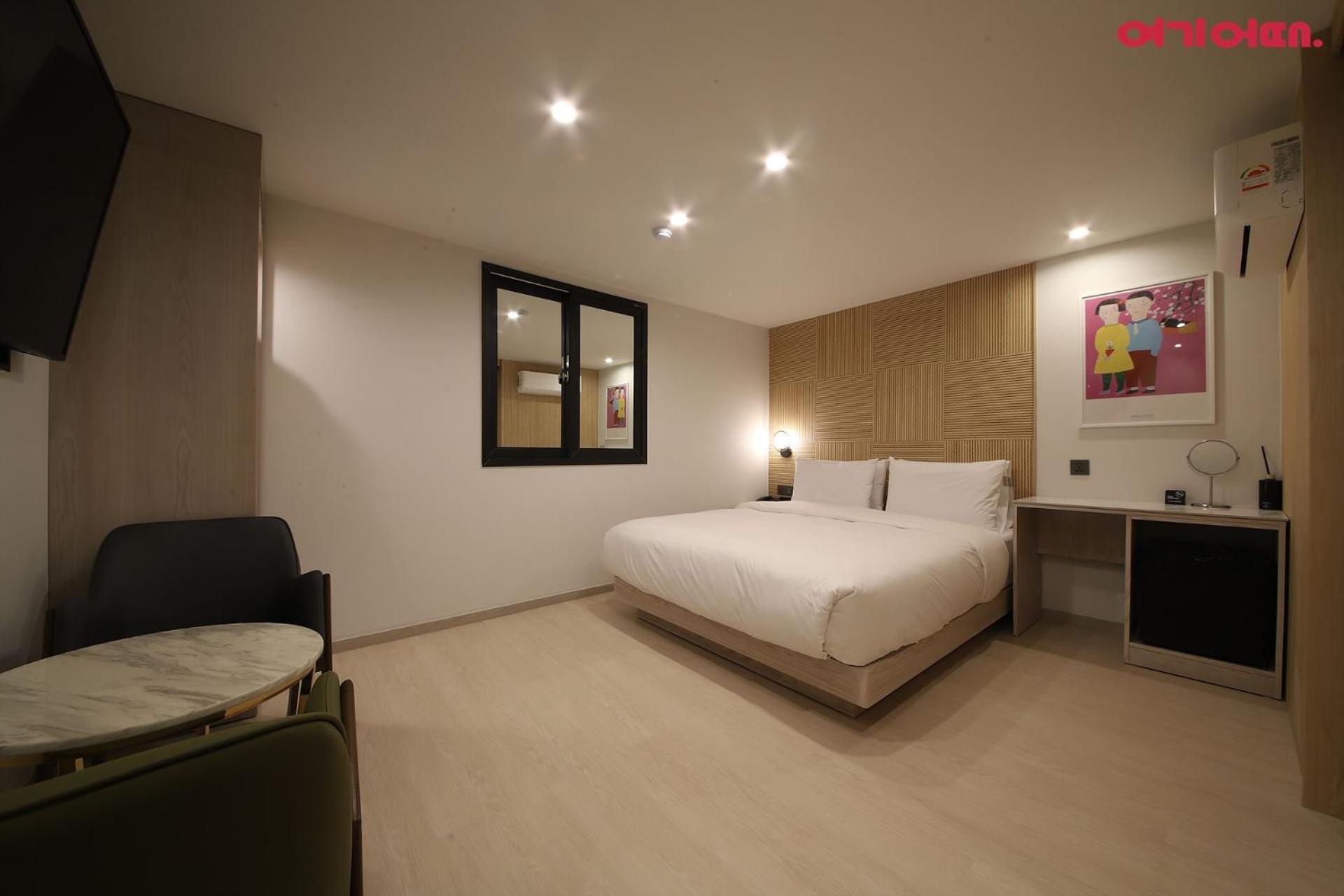 Hotel Bellus Busan Bagian luar foto