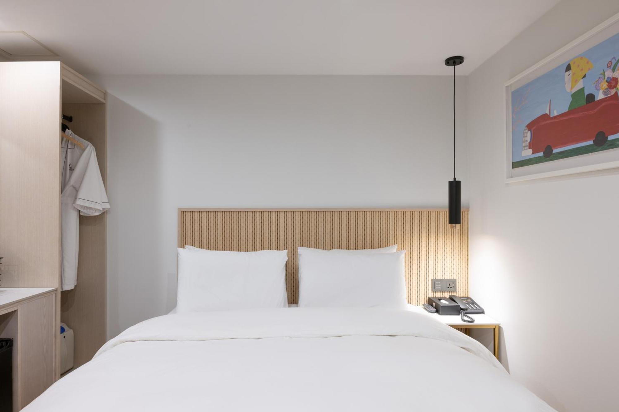 Hotel Bellus Busan Bagian luar foto